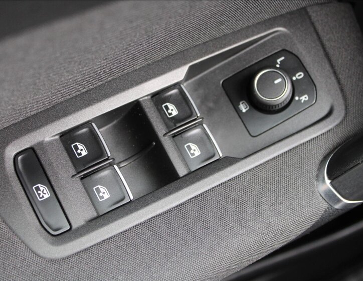 Volkswagen Touran 20