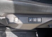 Peugeot Traveller 26