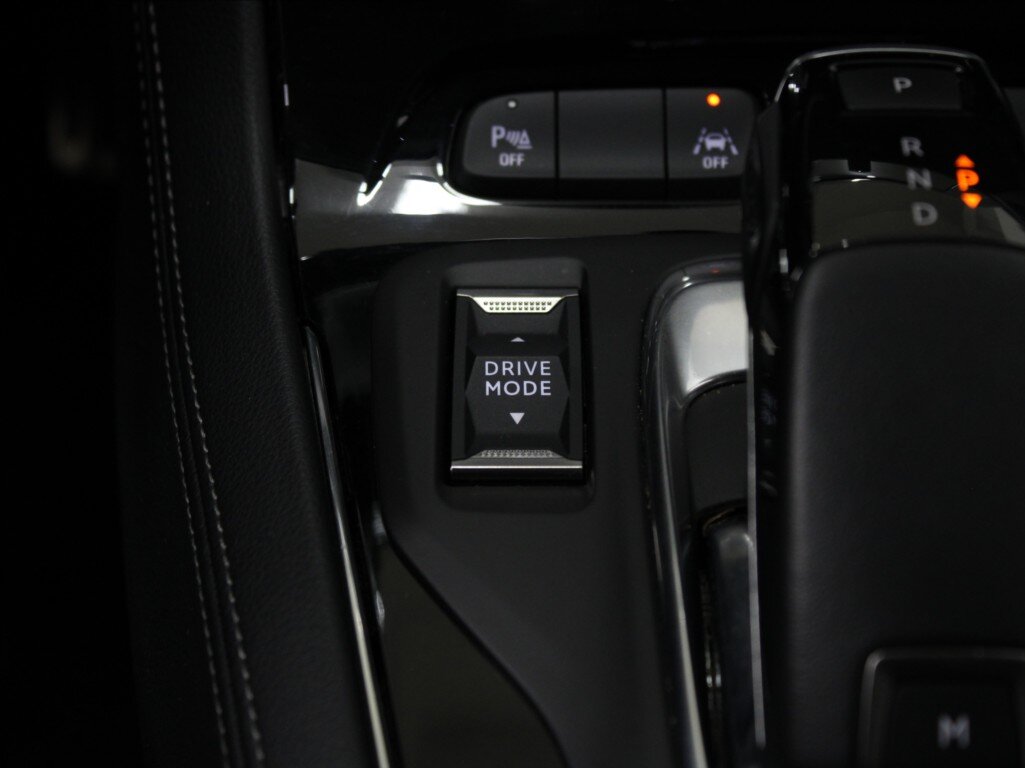 Opel Grandland SUV 1,2 l 96 kw