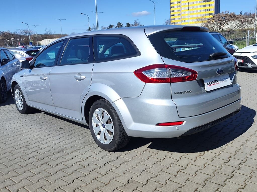 Ford Mondeo Kombi 2,0 l 103 kw