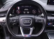 Audi Q7 22