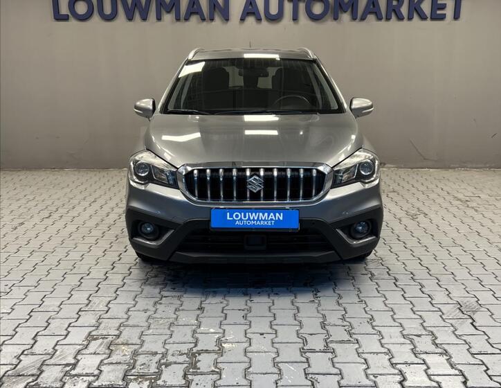 Suzuki SX4 S-Cross 4