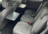 Volkswagen Touran 13