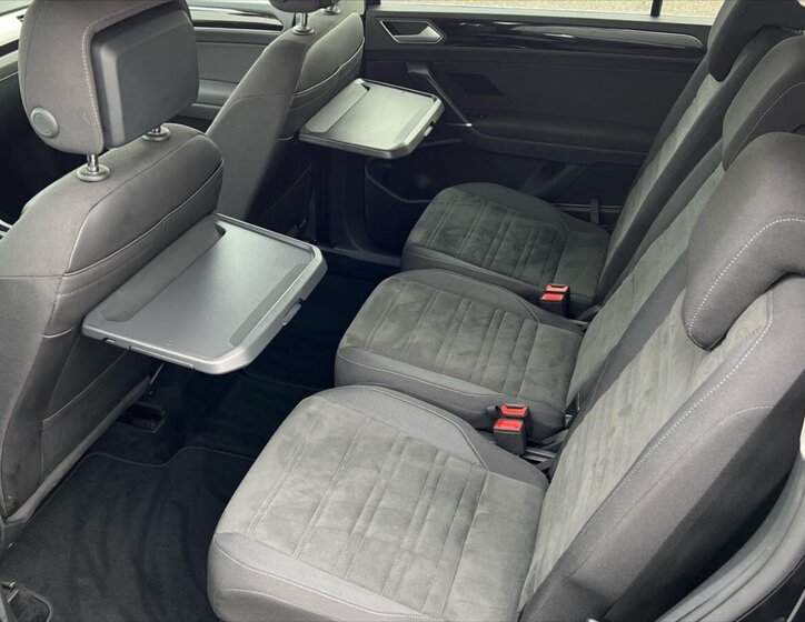 Volkswagen Touran 13