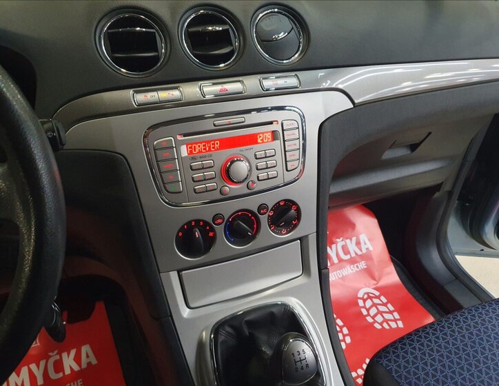 Ford Galaxy MPV 2,0 l 107 kw