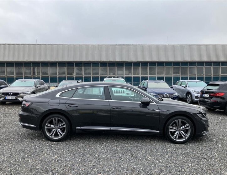 Volkswagen Arteon Liftback 2,0 l 110 kw