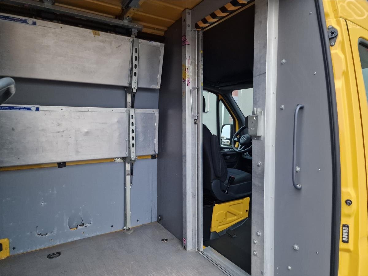 Mercedes-Benz Sprinter Skříň 2,1 l 105 kw