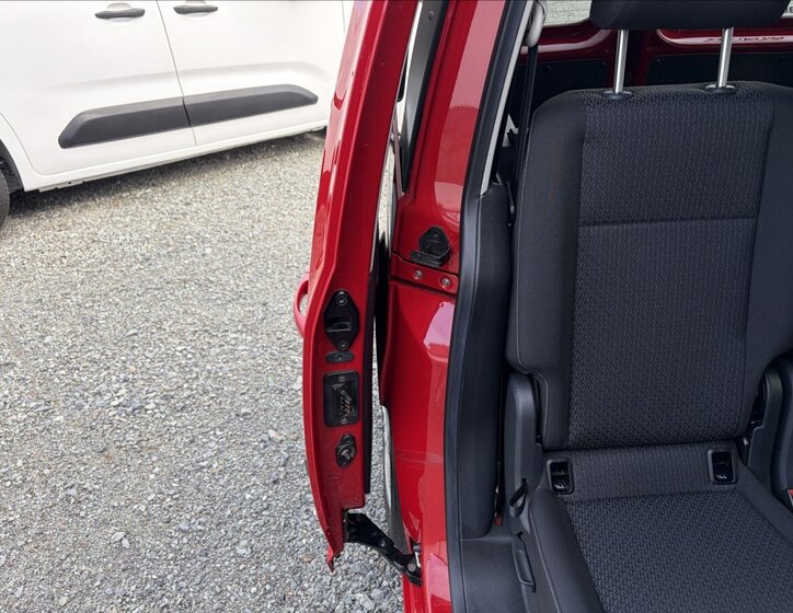 Volkswagen Caddy Kombi 2,0 l 75 kw