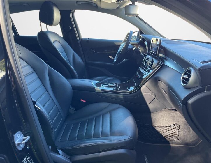 Mercedes-Benz GLC SUV / Terénní 2,1 l 120 kw