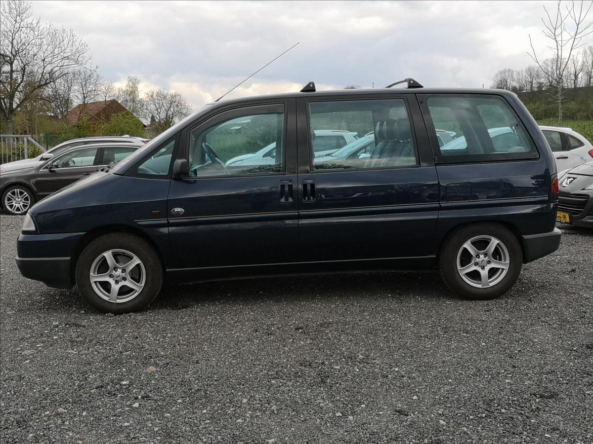 Peugeot 806 Kombi 2,1 l 80 kw