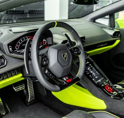 Lamborghini Huracán 5
