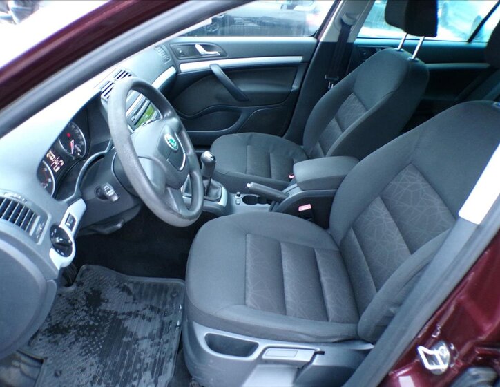 Škoda Octavia Kombi 1,2 l 77 kw