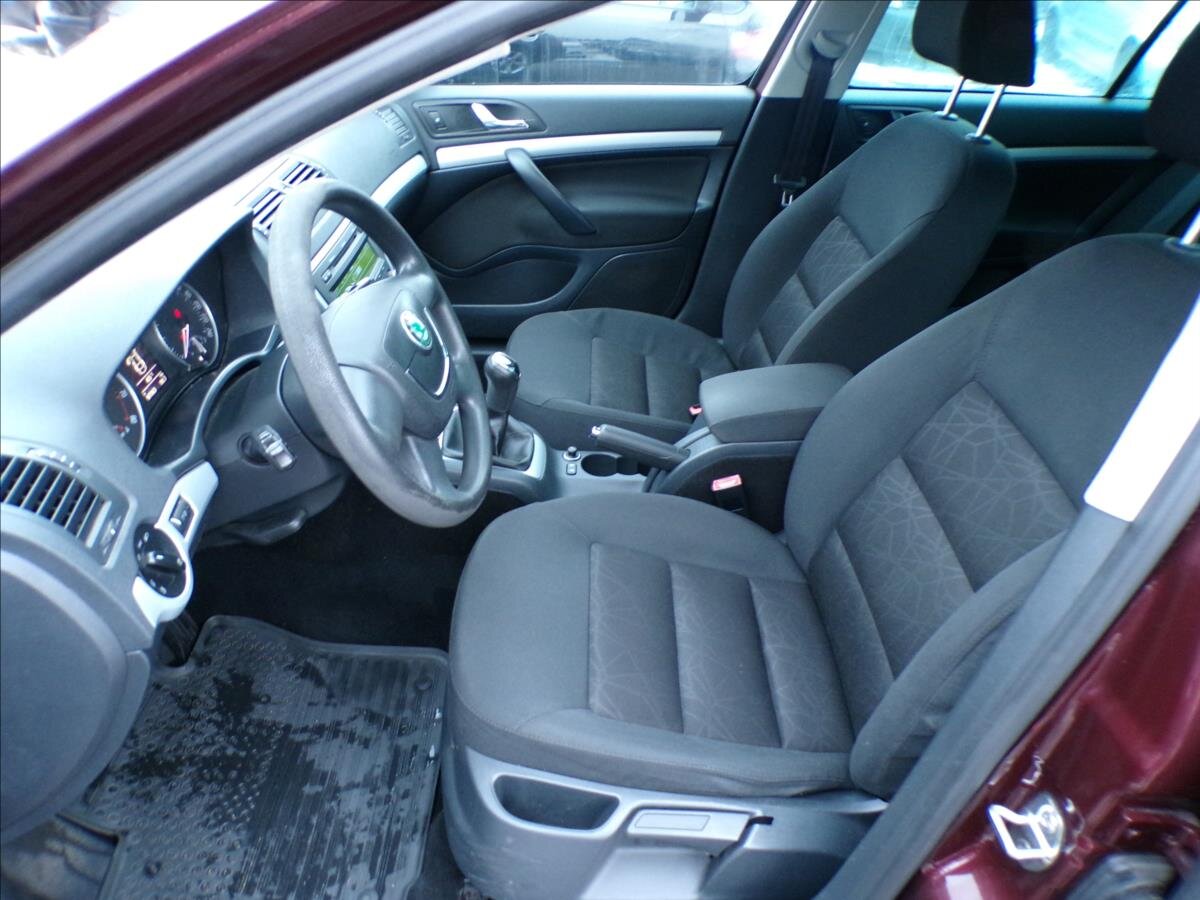 Škoda Octavia Kombi 1,2 l 77 kw