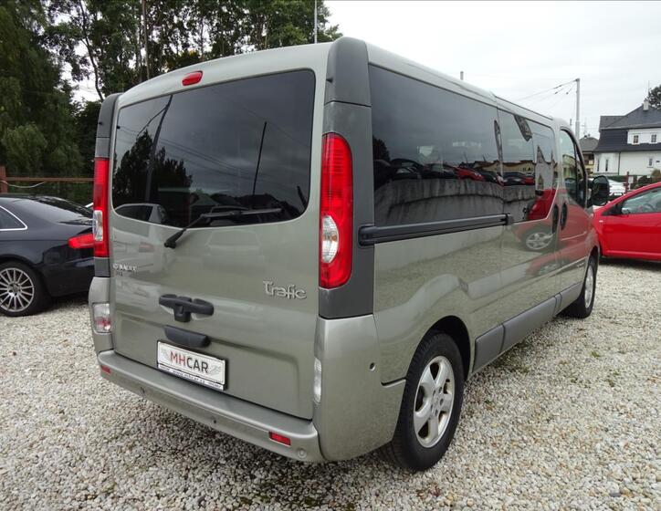 Renault Trafic 7