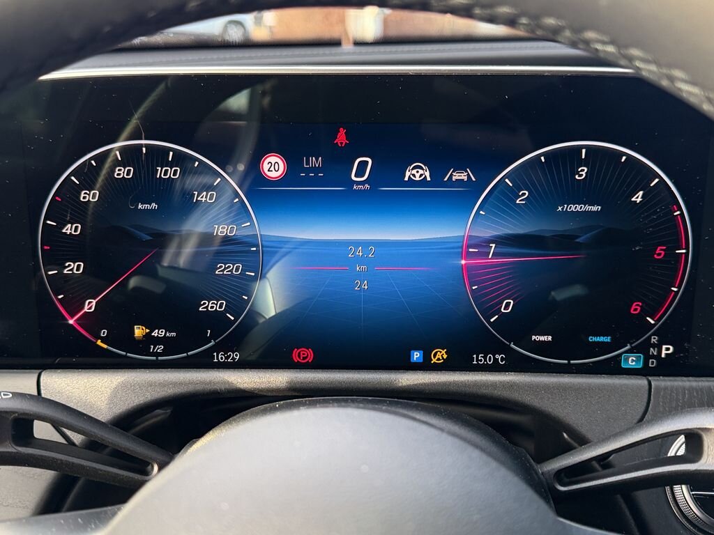 Mercedes-Benz Třídy E Sedan / Limuzína 2,0 l 145 kw