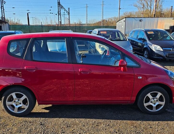 Honda Jazz Hatchback 1,2 l 57 kw