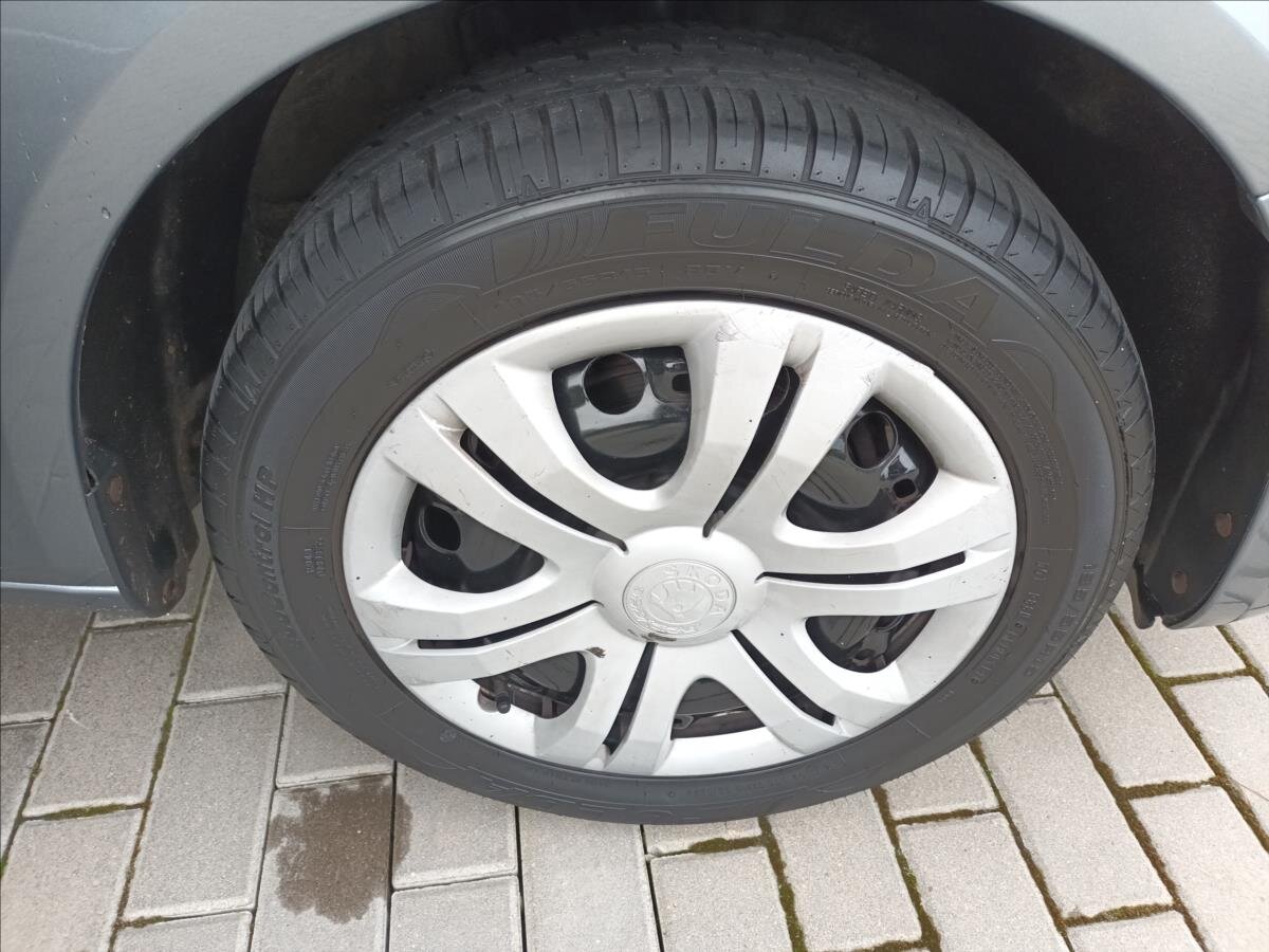 Škoda Roomster Kombi 1,2 l 63 kw