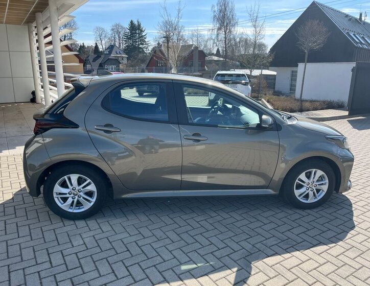Toyota Yaris Hatchback 1,5 l 68 kw