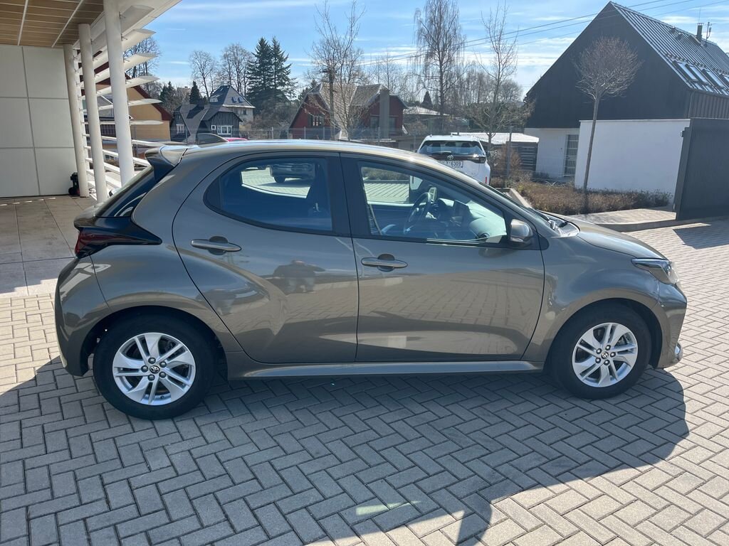 Toyota Yaris Hatchback 1,5 l 68 kw