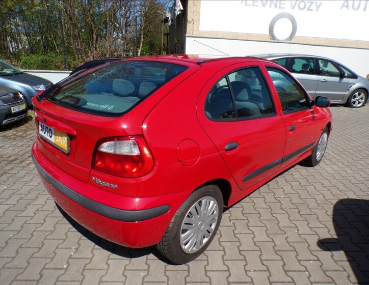 Renault Mégane Hatchback 1,6 l 79 kw