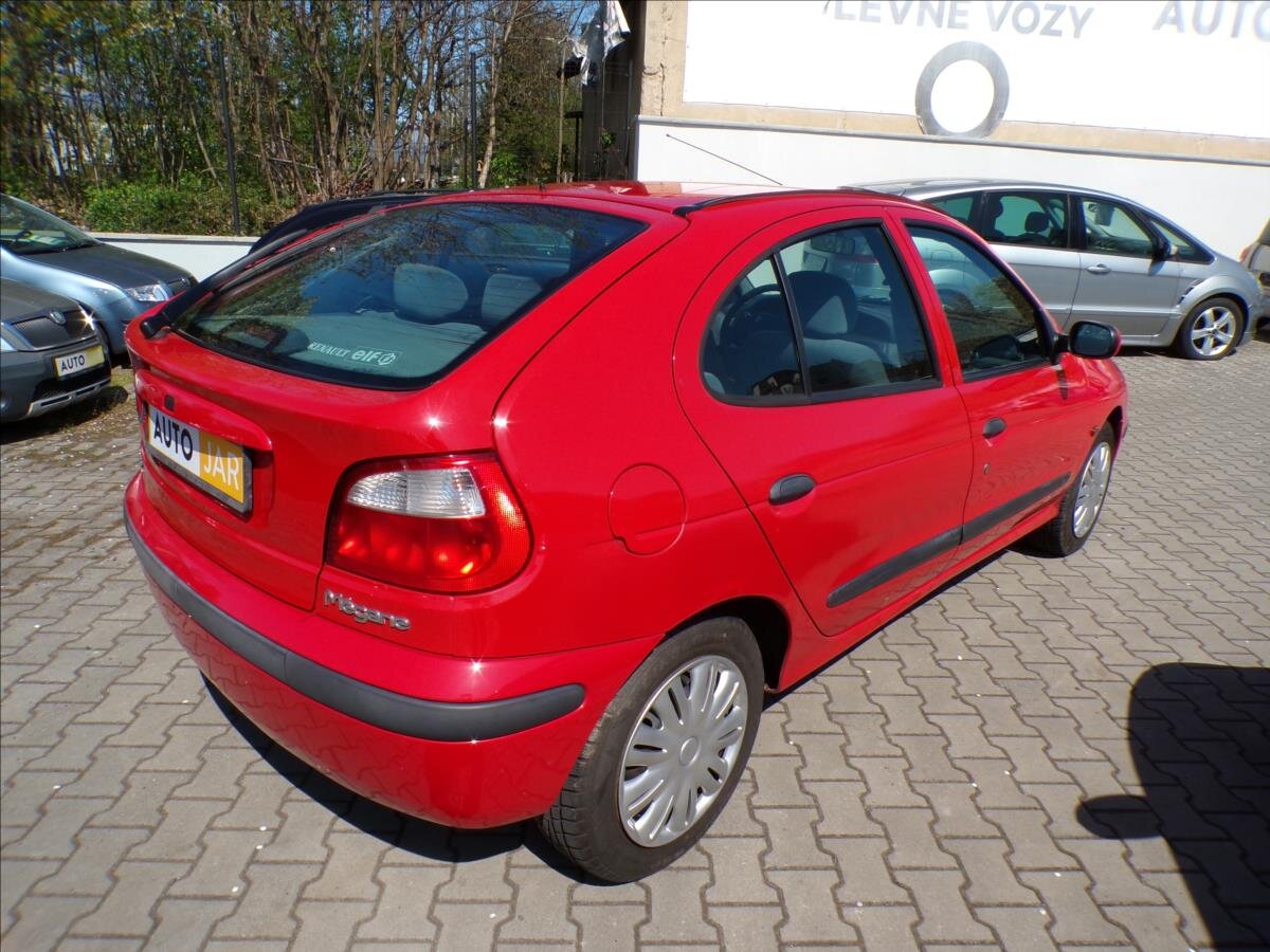 Renault Mégane Hatchback 1,6 l 79 kw