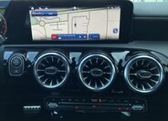 Mercedes-Benz Třídy A Sedan / Limuzína 1,3 l 120 kw