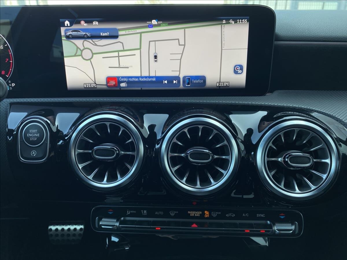 Mercedes-Benz Třídy A Sedan / Limuzína 1,3 l 120 kw