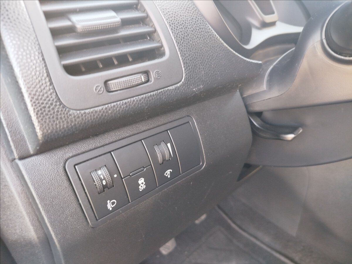 Hyundai ix20 Hatchback 1,4 l 66 kw