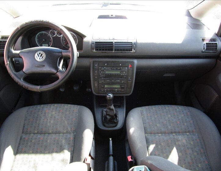 Volkswagen Sharan Kombi 1,9 l 85 kw
