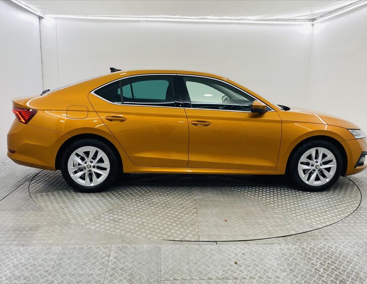Škoda Octavia 24