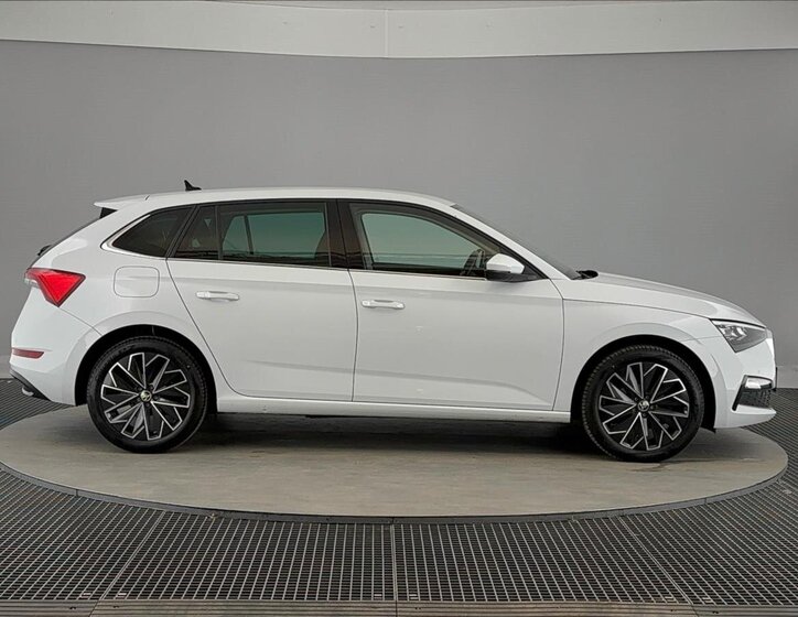 Škoda Scala Hatchback 1,6 l 85 kw