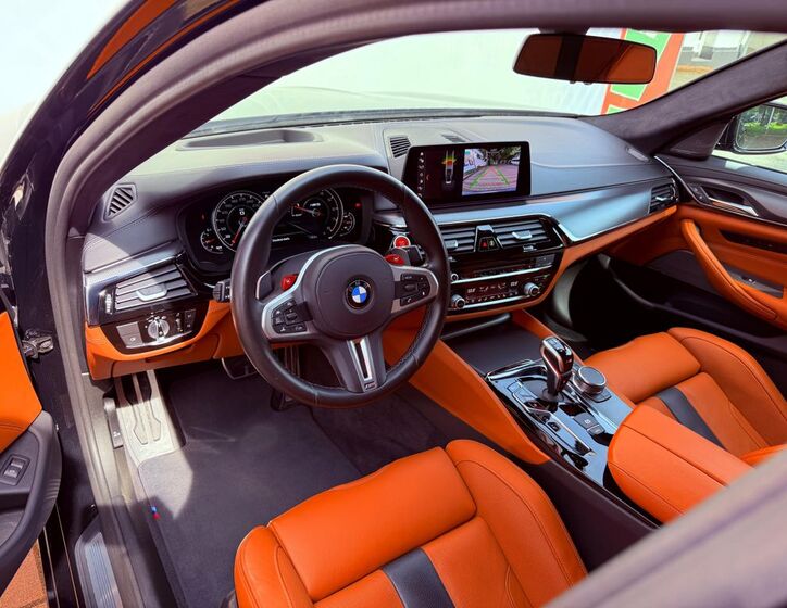 BMW M5 20