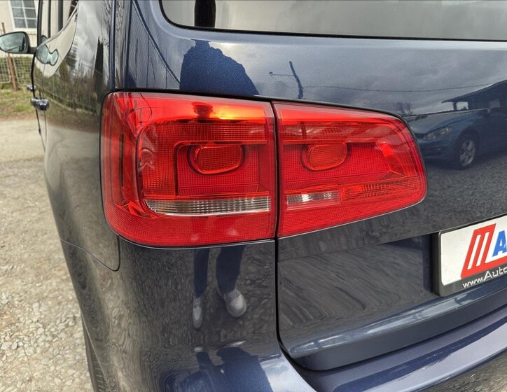 Volkswagen Touran MPV 2,0 l 103 kw