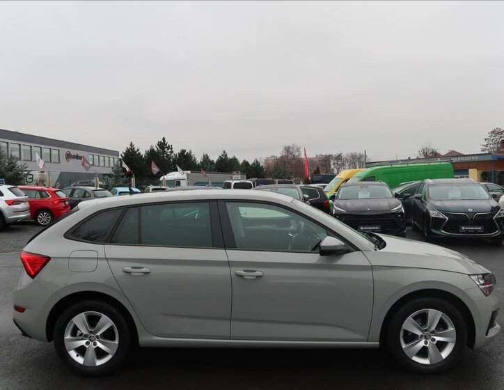Škoda Scala Hatchback 999,0 70 kw