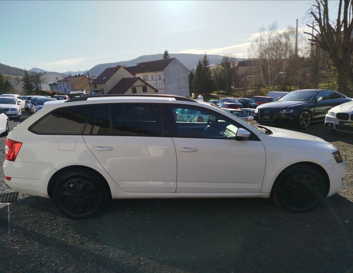 Škoda Octavia Kombi 2,0 l 110 kw