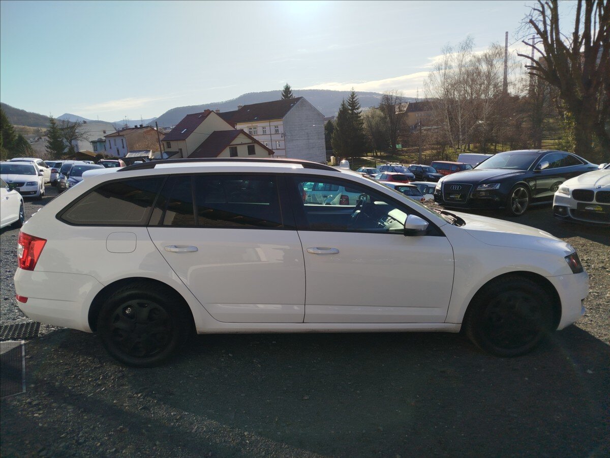 Škoda Octavia Kombi 2,0 l 110 kw