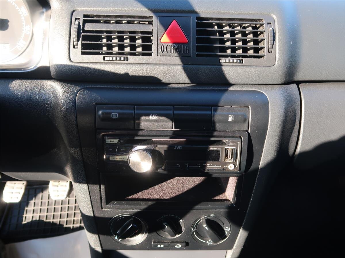 Škoda Octavia Liftback 1,9 l 66 kw