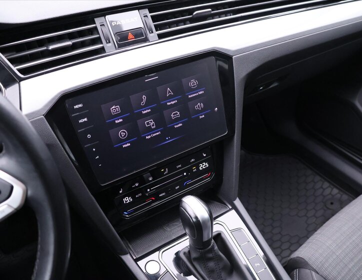 Volkswagen Passat 20