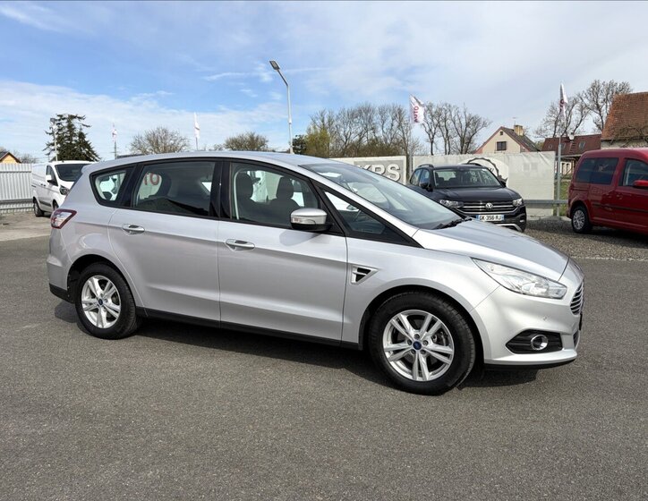 Ford S-MAX Kombi 2,0 l 110 kw