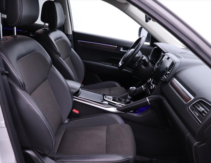 Renault Koleos SUV / Terénní 2,0 l 313 kw