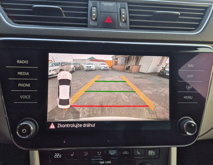 Škoda Superb Sedan / Limuzína 2,0 l 110 kw