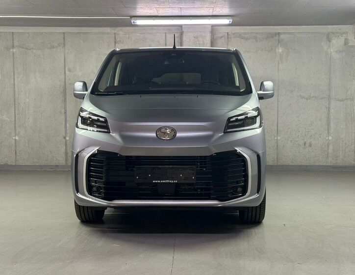 Toyota ProAce Verso 2