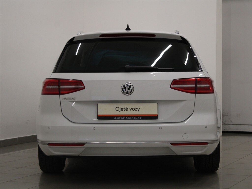 Volkswagen Passat Kombi 2,0 l 110 kw