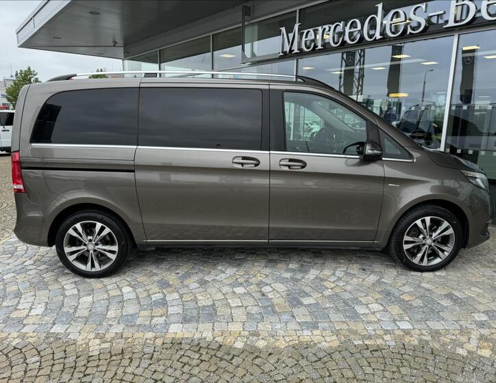 Mercedes-Benz Třídy V 24