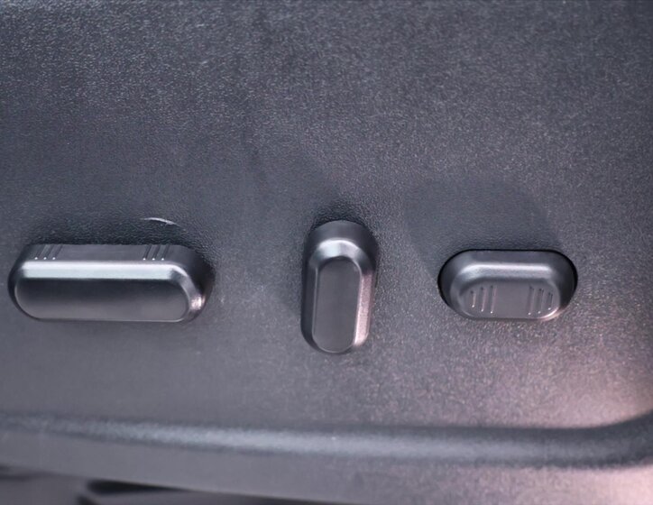 Ford Tourneo Custom 16