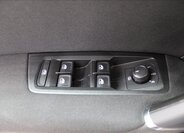 Volkswagen Touran Kombi 1,5 l 110 kw