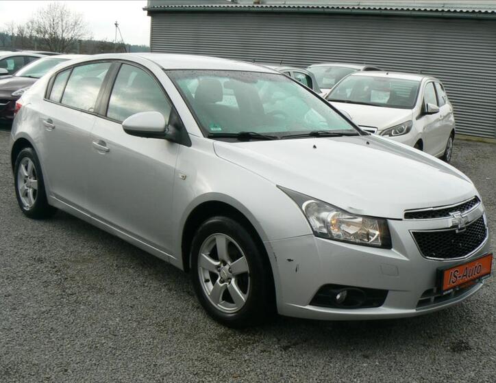 Chevrolet Cruze 2