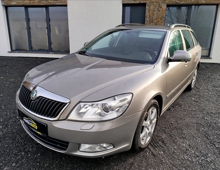 Škoda Octavia 1