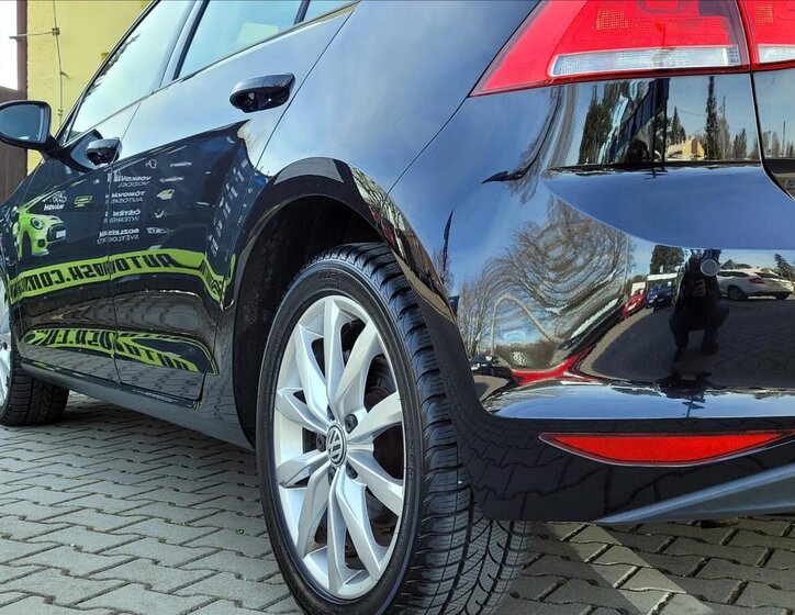 Volkswagen Golf Hatchback 1,2 l 63 kw