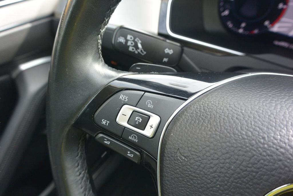 Volkswagen Passat Kombi 2,0 l 176 kw